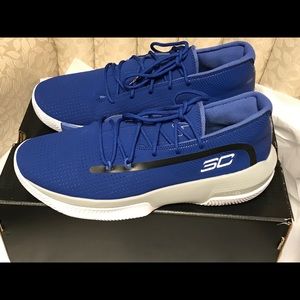 BRAND NEW UA SC 3 ZERO III